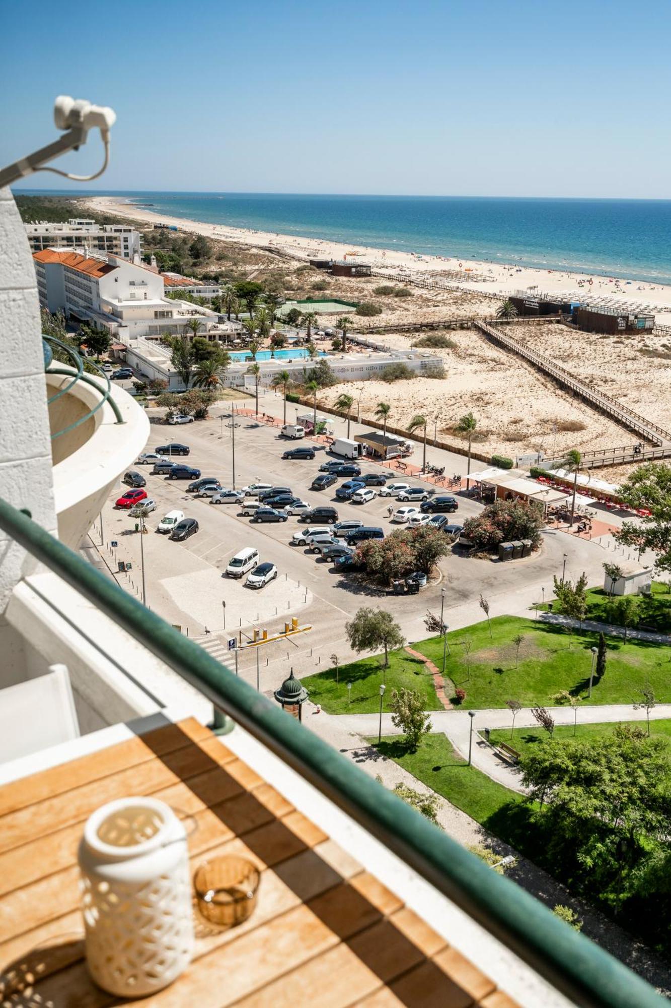 Sea Lovers - Sea Front - Studio Apartment Monte Gordo Exterior photo